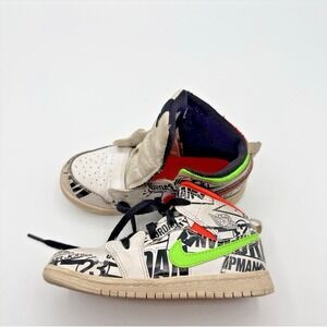 kids Nike Air Jordan 1 Mid All Over Logo Size 10C White Green one with no laces